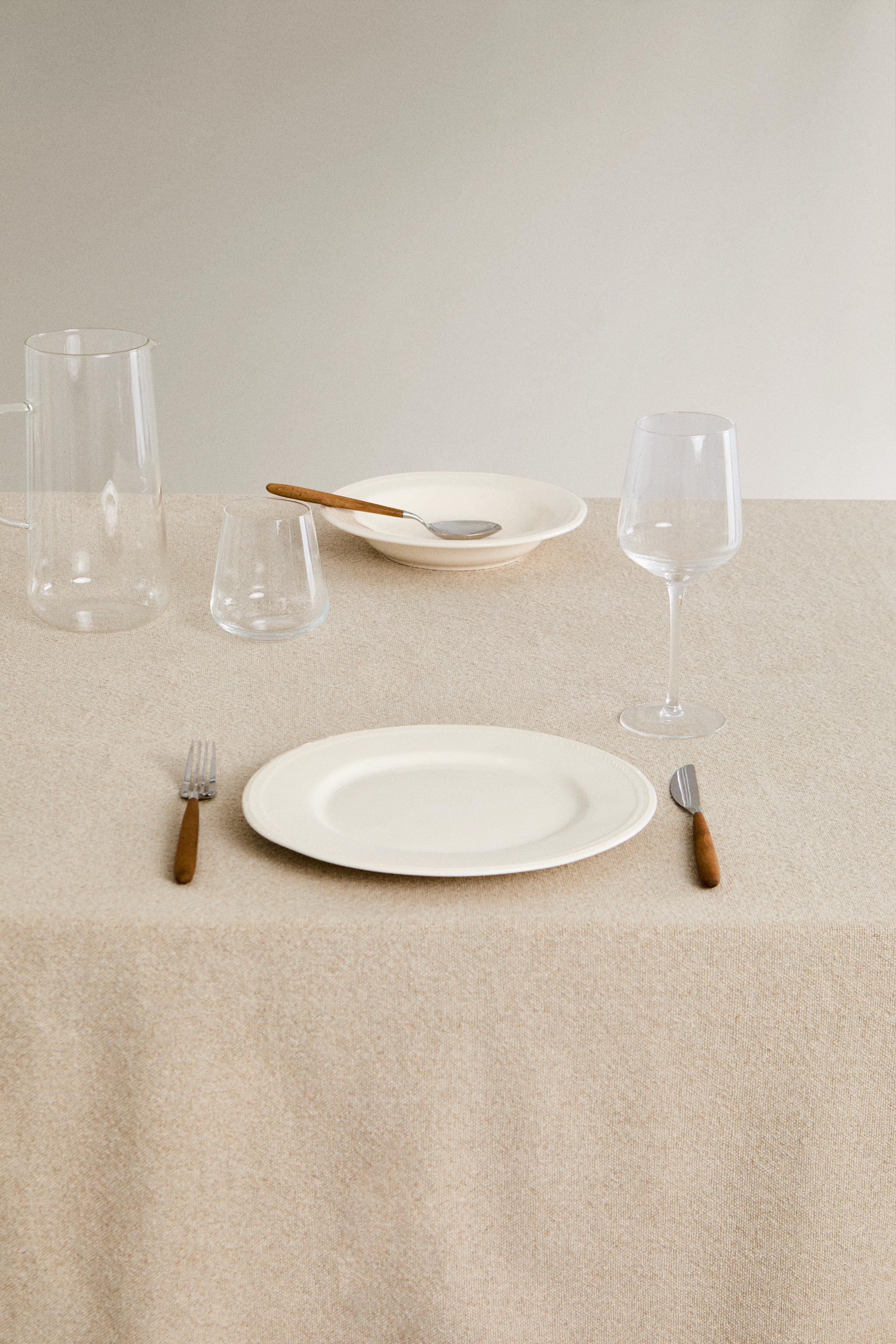 RUSTIC LINEN TABLECLOTH